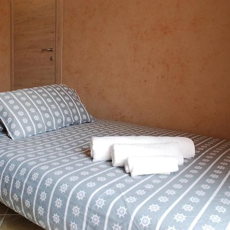 Alba Sarda Residence Iglesias Zimmer foto